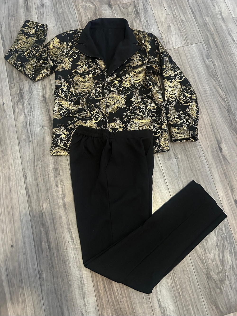 Black & Gold Printed suit boy size 10-12